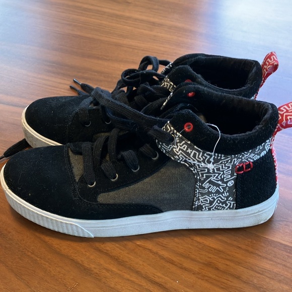 Toms Keith Harring high tops - size 8 - Picture 7 of 7